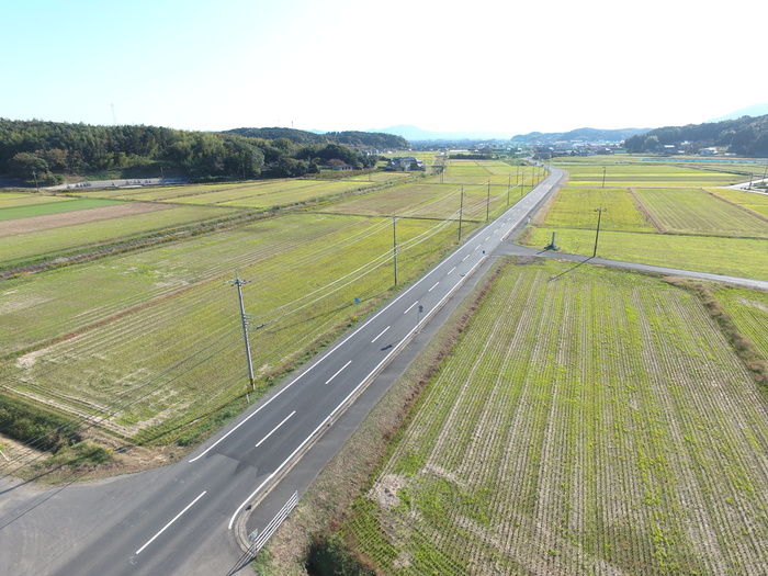 (一)小伊津港線（東郷～東福工区）県単舗装整備工事