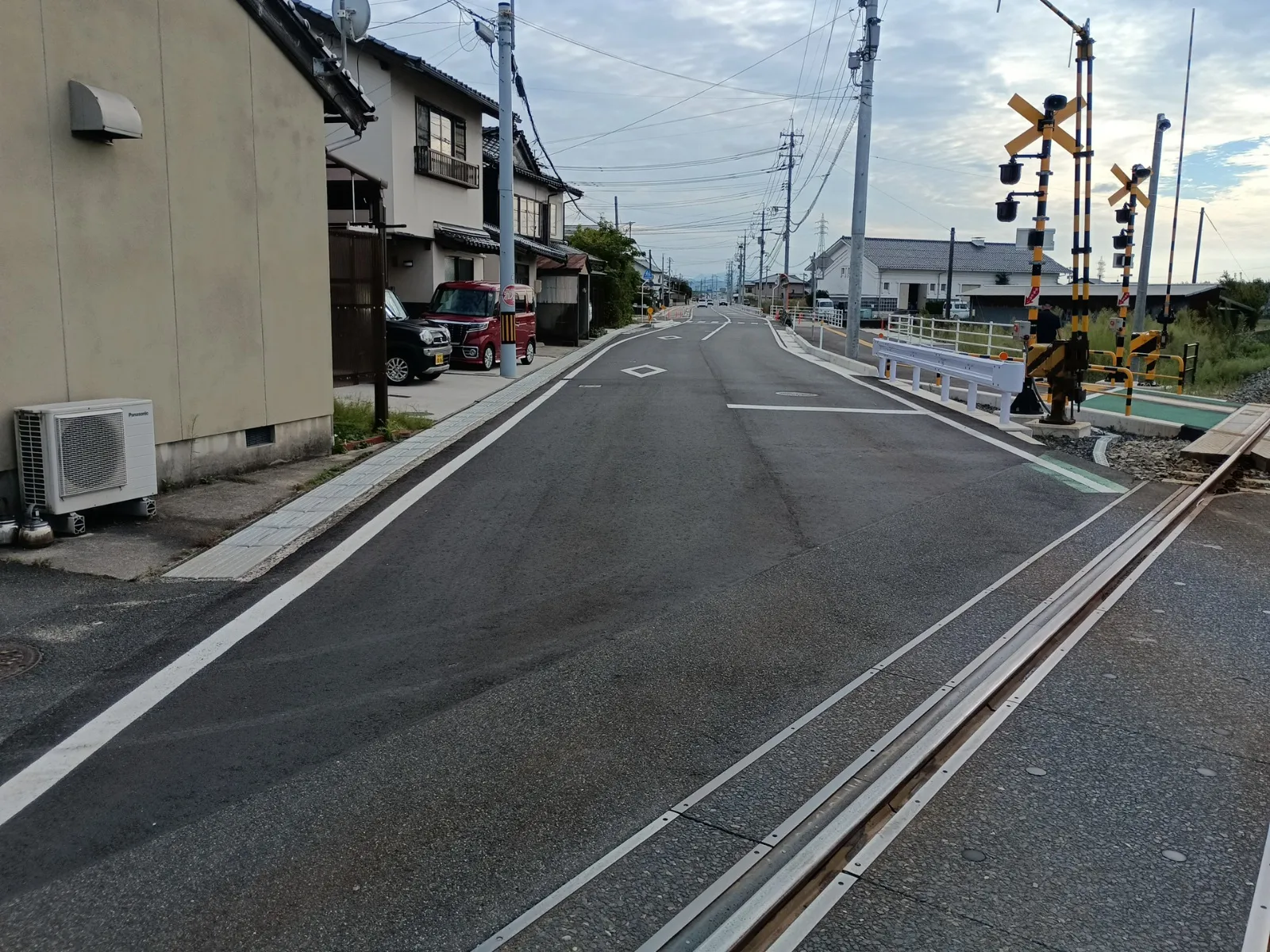 出雲平田線（西代工区）踏切手前の舗装完成